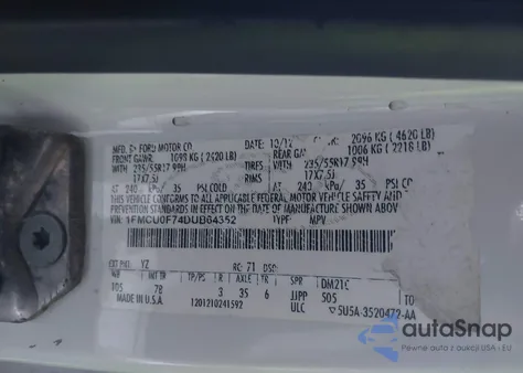 2013 Ford Escape S z USA, uszkodzony, nr VIN 1FMCU0F74DUB64352